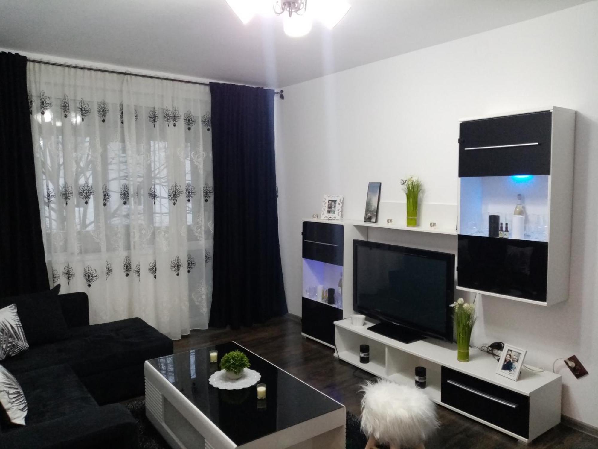 Orşova Apartament R&A 아파트 외부 사진